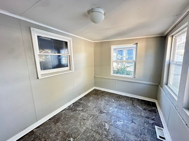 1061 Cottage Place, Joliet, IL 60436