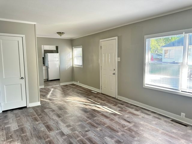 1061 Cottage Place, Joliet, IL 60436