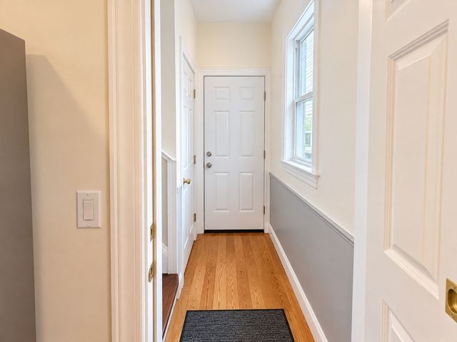 13 Hendry St 1 A, Boston, MA 02122