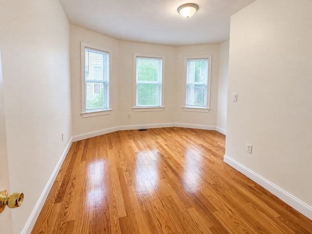 13 Hendry St 1 A, Boston, MA 02122