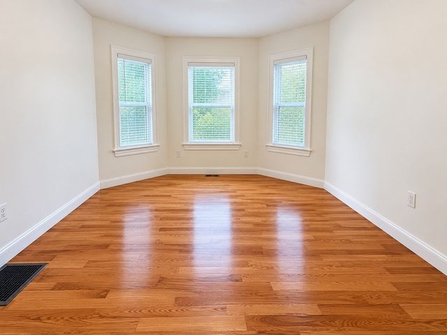13 Hendry St 1 A, Boston, MA 02122