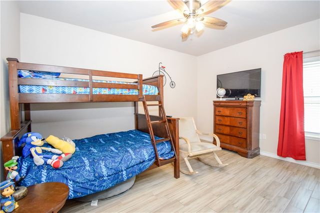 4002 Rayado Creek Dr, Corpus Christi, TX 78414