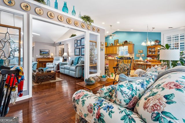 317 Southgate Drive, Locust Grove, GA 30248