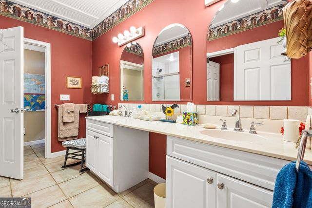 317 Southgate Drive, Locust Grove, GA 30248