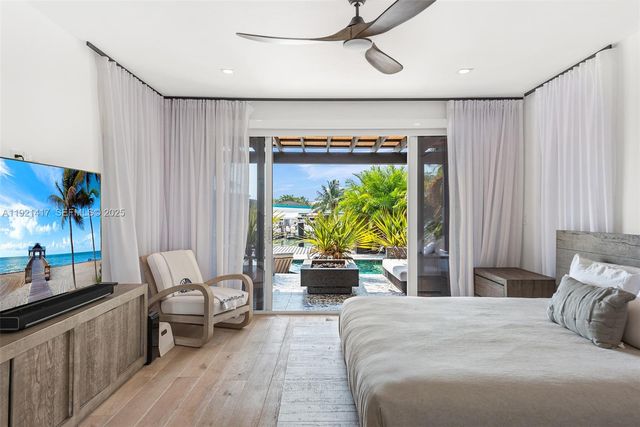 970 S Shore Dr, Miami Beach, FL 33141