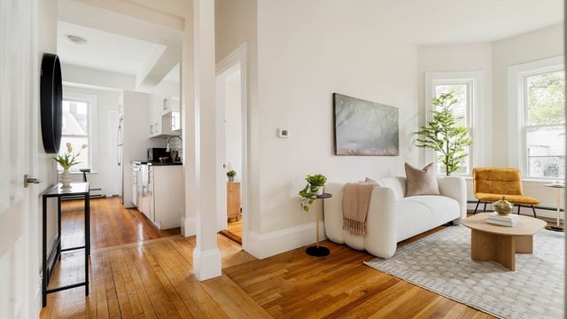 44A Greenville St 44A, Somerville, MA 02143