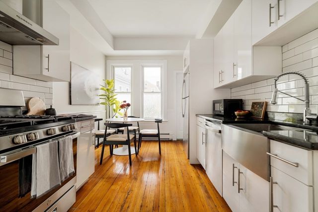 44A Greenville St 44A, Somerville, MA 02143