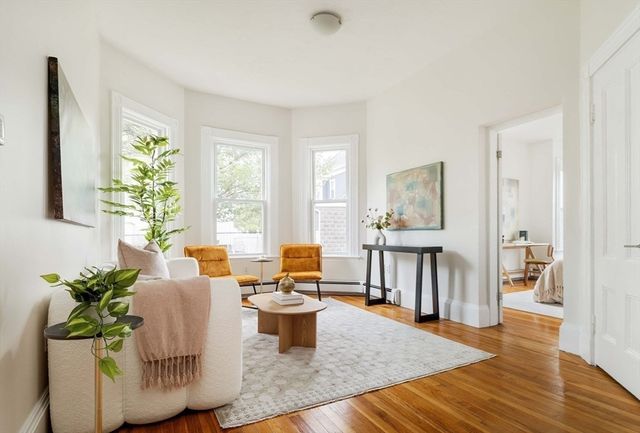 44A Greenville St 44A, Somerville, MA 02143