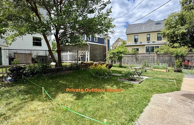 44A Greenville St 44A, Somerville, MA 02143