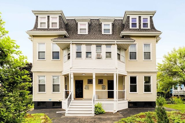 44A Greenville St 44A, Somerville, MA 02143