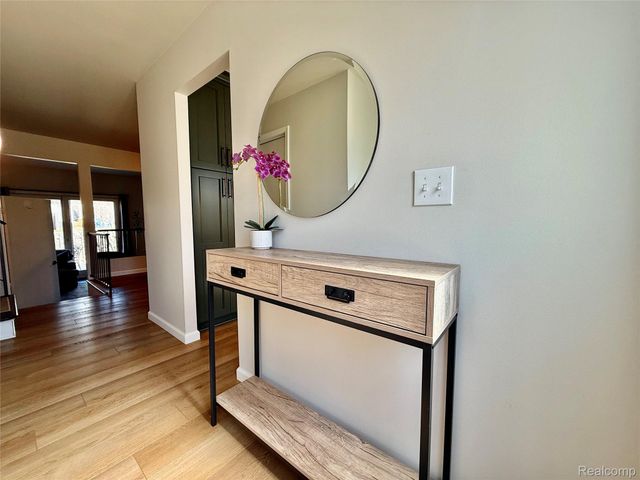 19489 Eddington Place, Northville Township, MI 48167