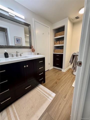 19489 Eddington Place, Northville Township, MI 48167