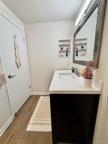 19489 Eddington Place, Northville Township, MI 48167