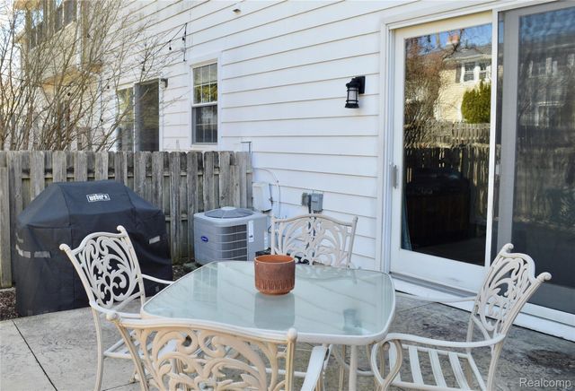 19489 Eddington Place, Northville Township, MI 48167