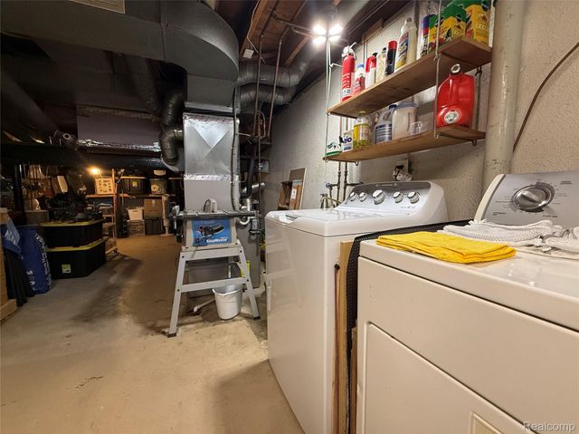 19489 Eddington Place, Northville Township, MI 48167