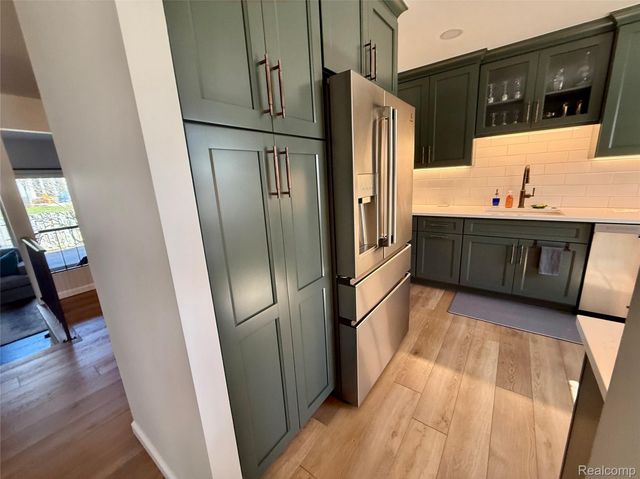 19489 Eddington Place, Northville Township, MI 48167