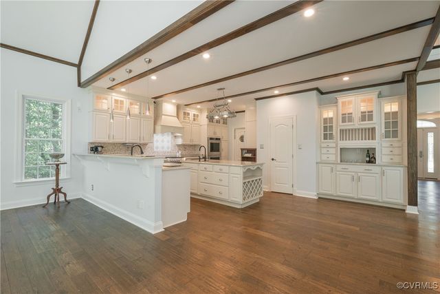 8907 First Branch Ln, Chesterfield, VA 23838