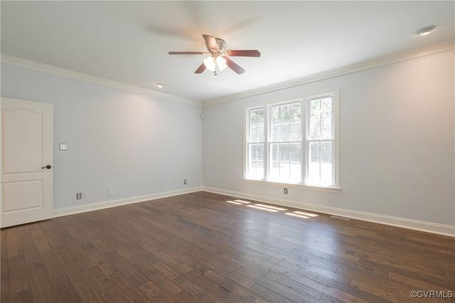 8907 First Branch Ln, Chesterfield, VA 23838