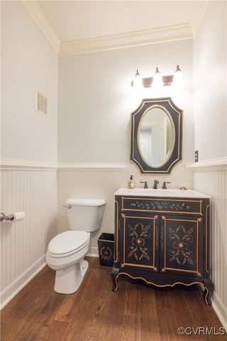 8907 First Branch Ln, Chesterfield, VA 23838