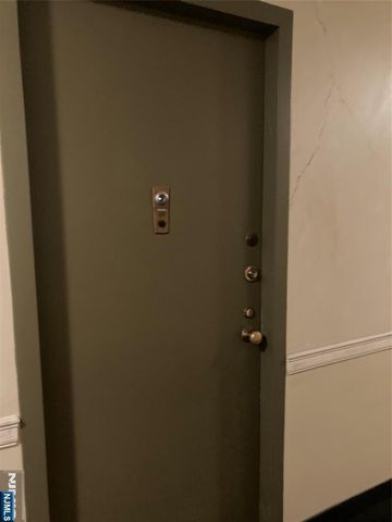 301 Beech Street 10I, Hackensack, NJ 07601