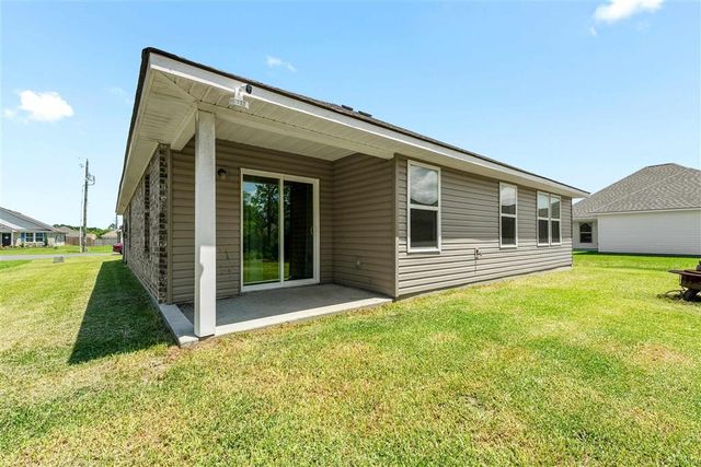 393 Garren Lane, Sulphur, LA 70665
