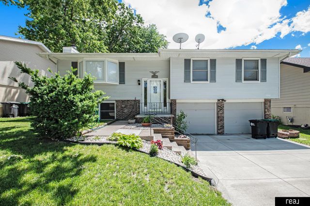 10941 X Street, Omaha, NE 68137