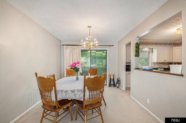 10941 X Street, Omaha, NE 68137