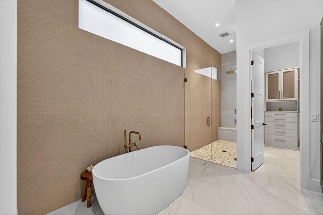 13401 Artisan Circle, Palm Beach Gardens, FL 33418