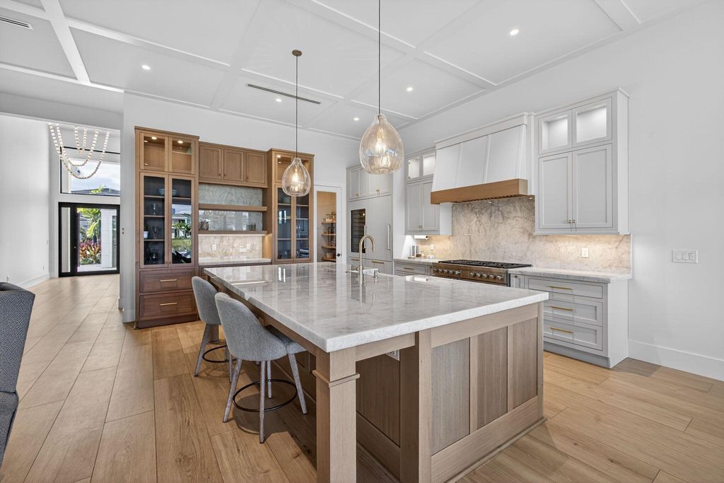 13401 Artisan Circle, Palm Beach Gardens, FL 33418