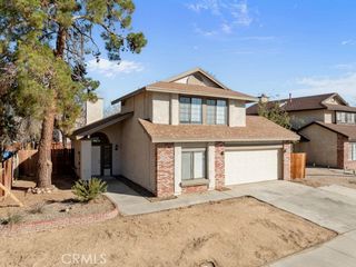 523 E Kettering, Lancaster, CA 93535