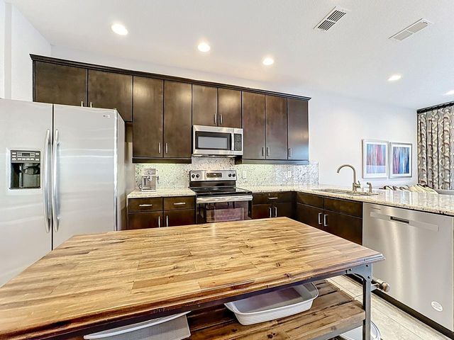 11209 GRANDER DRIVE, Windermere, FL 34786