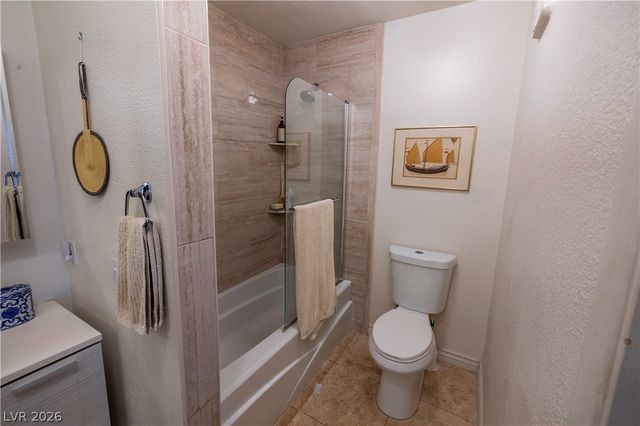 4847 South Torrey Pines Drive 102, Las Vegas, NV 89103