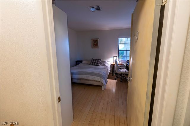 4847 South Torrey Pines Drive 102, Las Vegas, NV 89103