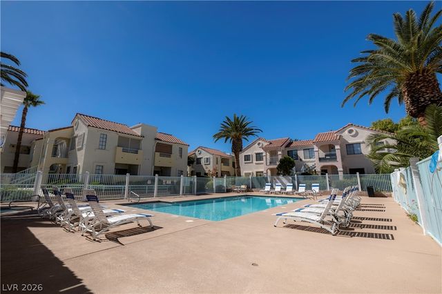 4847 South Torrey Pines Drive 102, Las Vegas, NV 89103
