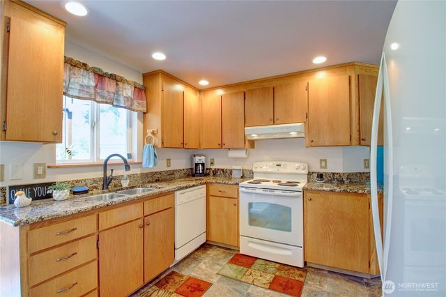 24110 47th Avenue NE, Arlington, WA 98223