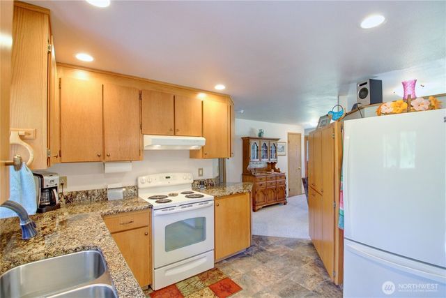 24110 47th Avenue NE, Arlington, WA 98223