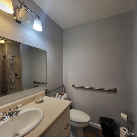 46 County Road 511, Wappapello, MO 63966