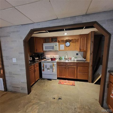 46 County Road 511, Wappapello, MO 63966