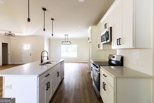 2189 Nelson Ridge Drive, Jonesboro, GA 30236