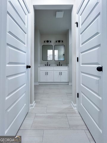 2189 Nelson Ridge Drive, Jonesboro, GA 30236