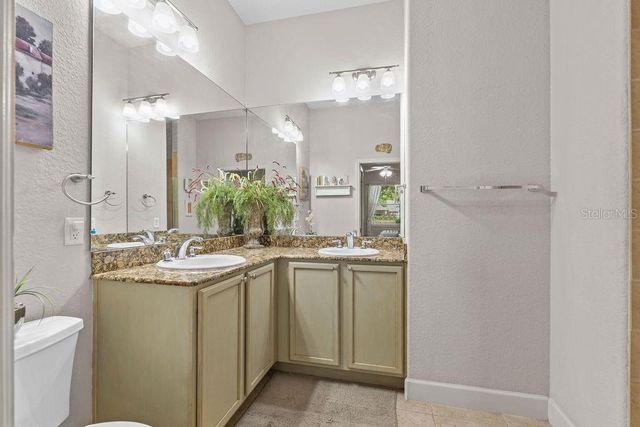 1016 GREEN GATE BOULEVARD, Groveland, FL 34736
