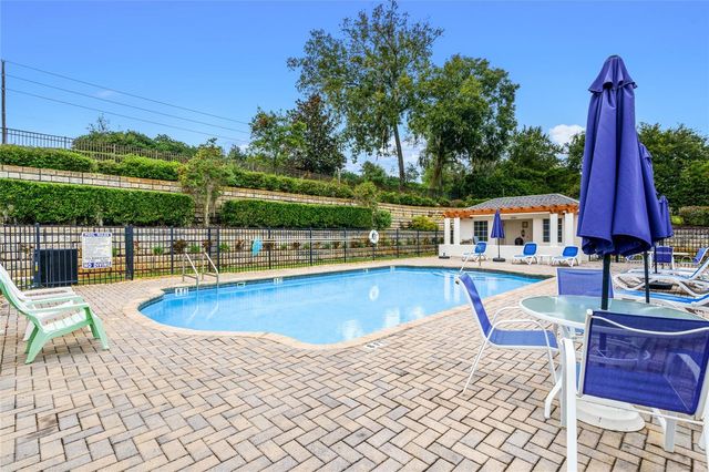 1016 GREEN GATE BOULEVARD, Groveland, FL 34736