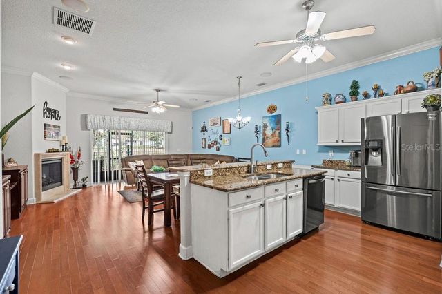 1016 GREEN GATE BOULEVARD, Groveland, FL 34736