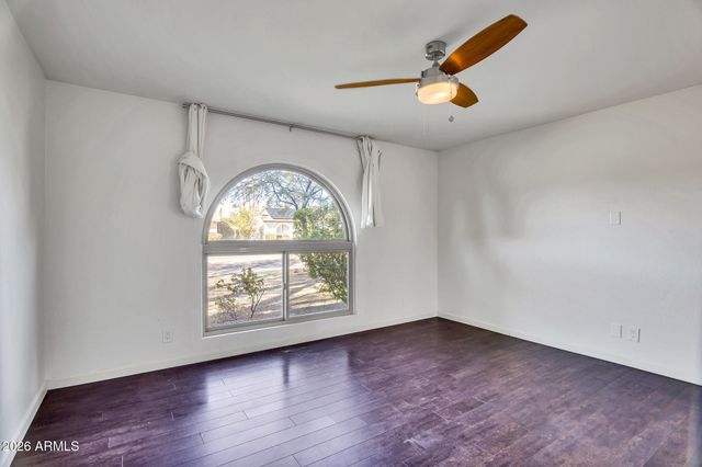 10645 E Mercer Lane, Scottsdale, AZ 85259