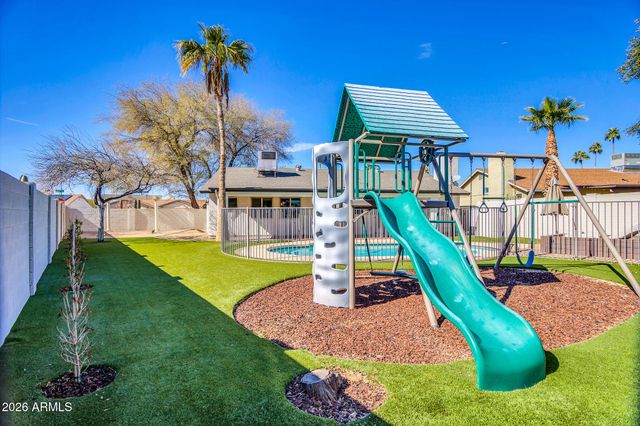 10645 E Mercer Lane, Scottsdale, AZ 85259