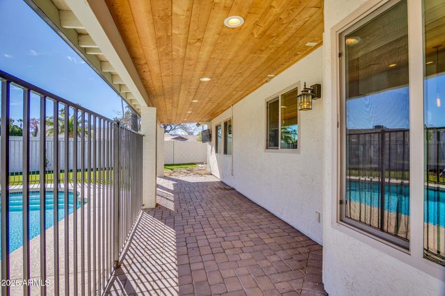 10645 E Mercer Lane, Scottsdale, AZ 85259