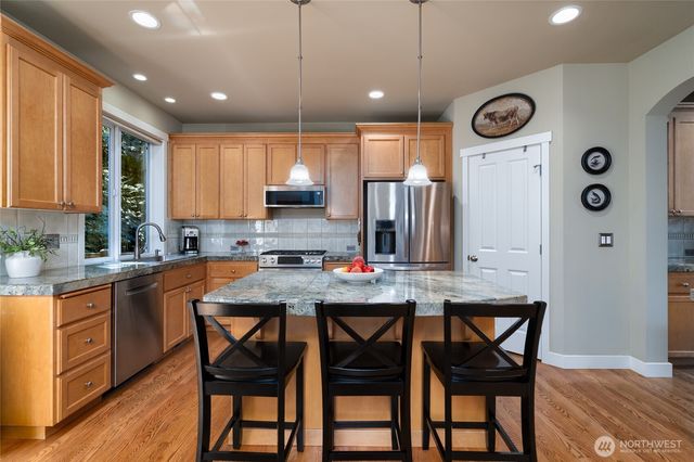 4702 Parkview Lane, Mount Vernon, WA 98274