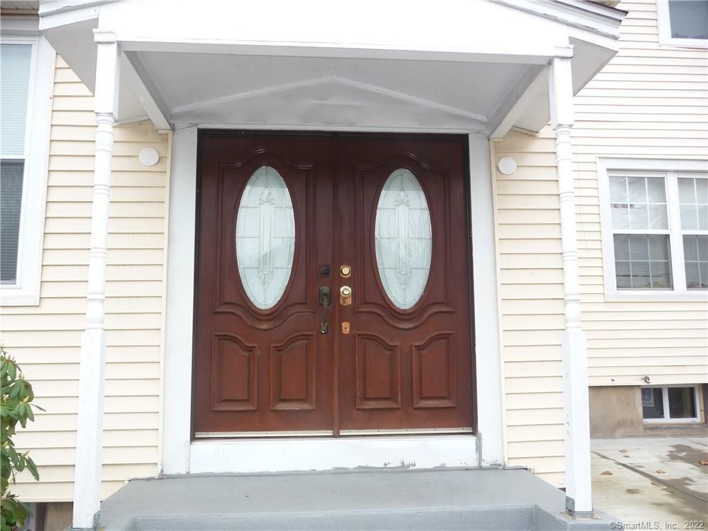 1 Eastview Street FRONT, Hartford, CT 06114
