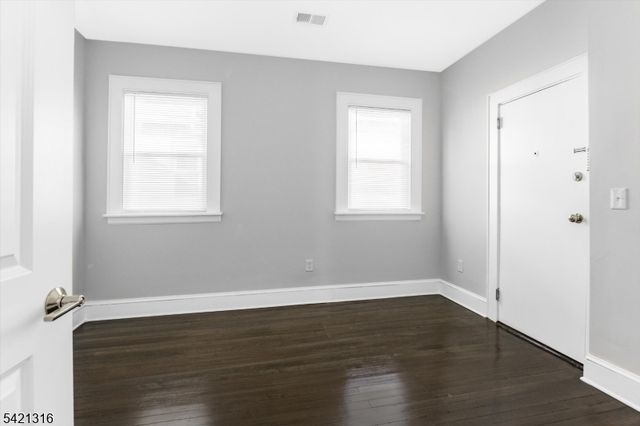 25 Waldo Ave 3, Bloomfield Twp., NJ 07003