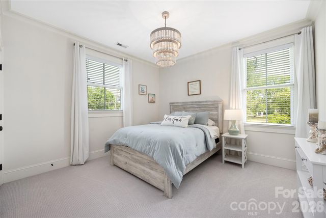 5422 Closeburn Road, Charlotte, NC 28210